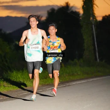 Runner Photo 9062756