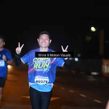 Runner Photo 9063105