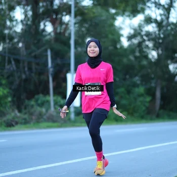 Runner Photo 9063657