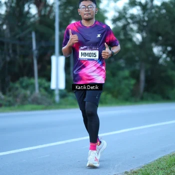 Runner Photo 9063679