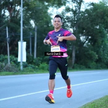 Runner Photo 9063691