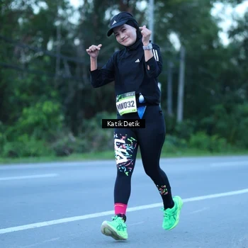 Runner Photo 9063742