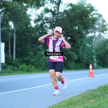 Runner Photo 9063806