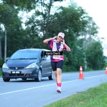 Runner Photo 9063811