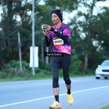 Runner Photo 9063822