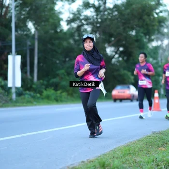 Runner Photo 9063861