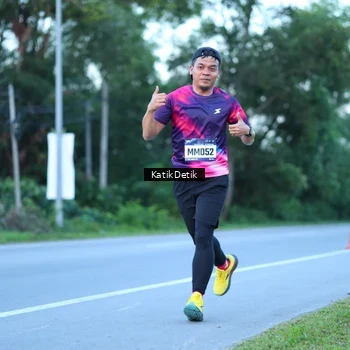 Runner Photo 9063865