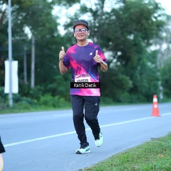 Runner Photo 9063871