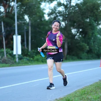 Runner Photo 9063895