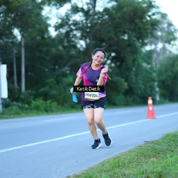 Runner Photo 9063896