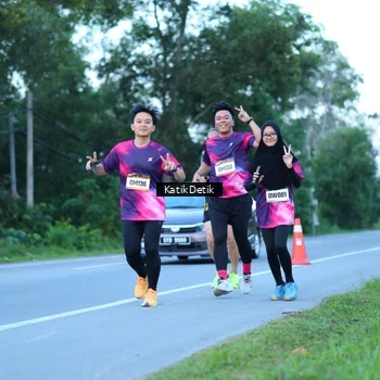 Runner Photo 9063910