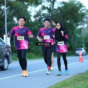 Runner Photo 9063912