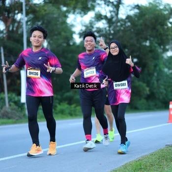 Runner Photo 9063918