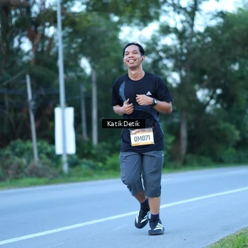 Runner Photo 9063920