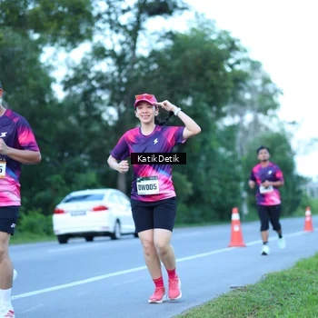 Runner Photo 9063941