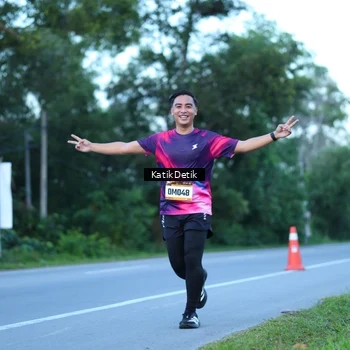 Runner Photo 9063970