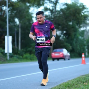 Runner Photo 9063973