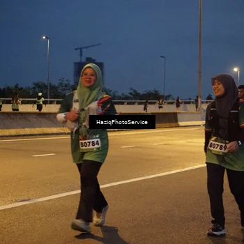 Runner Photo 9066459