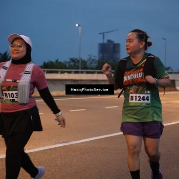 Runner Photo 9066489