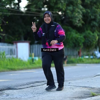 Runner Photo 9066674