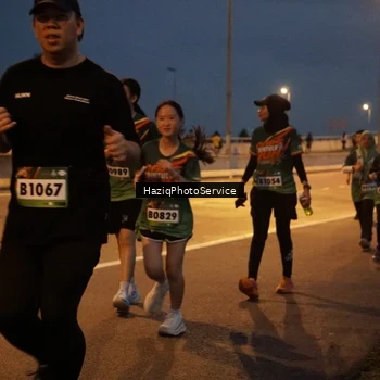 Runner Photo 9066697