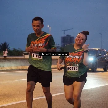 Runner Photo 9066856