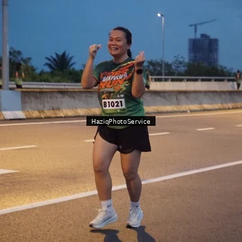 Runner Photo 9066883