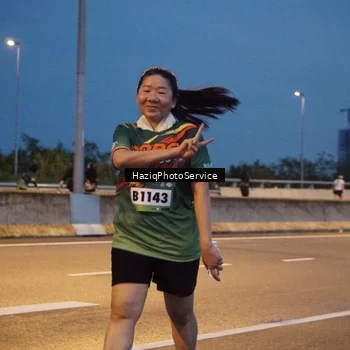 Runner Photo 9066995