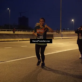 Runner Photo 9067135