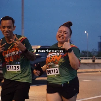 Runner Photo 9067337