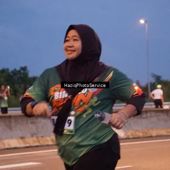 Runner Photo 9067383