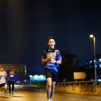 Runner Photo 9067403