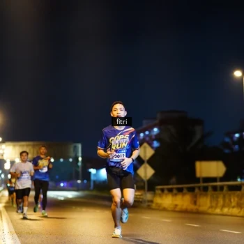 Runner Photo 9067414