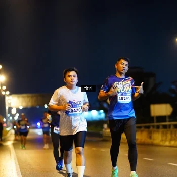 Runner Photo 9067493