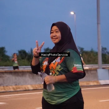 Runner Photo 9067541