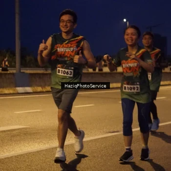 Runner Photo 9067782