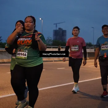 Runner Photo 9068259