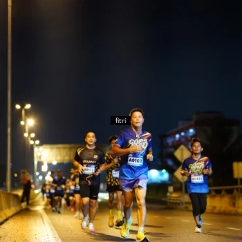 Runner Photo 9068289