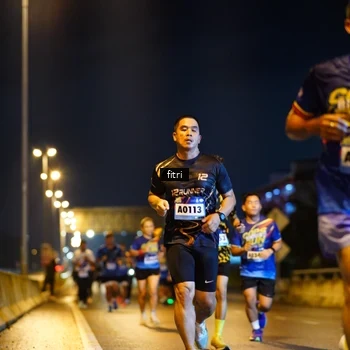 Runner Photo 9068315