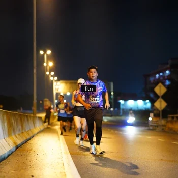 Runner Photo 9068765