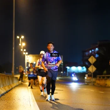 Runner Photo 9068823