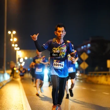 Runner Photo 9069391