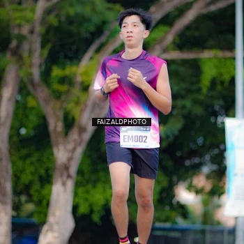 Runner Photo 9069392
