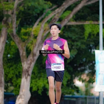 Runner Photo 9069408
