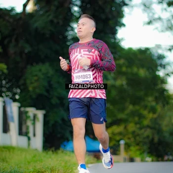 Runner Photo 9069416