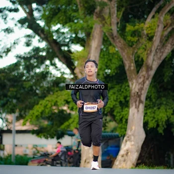 Runner Photo 9069442