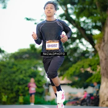 Runner Photo 9069443