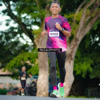 Runner Photo 9069453