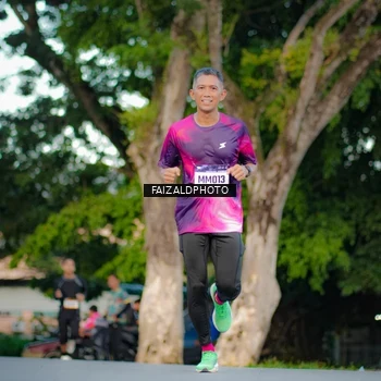 Runner Photo 9069454
