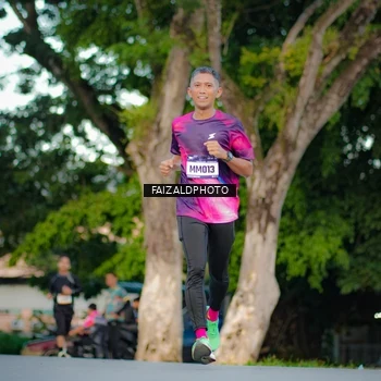 Runner Photo 9069456